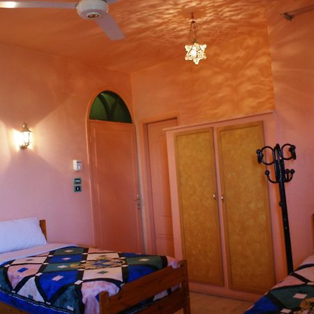 Ramsess Hostel Luxor Exteriör bild