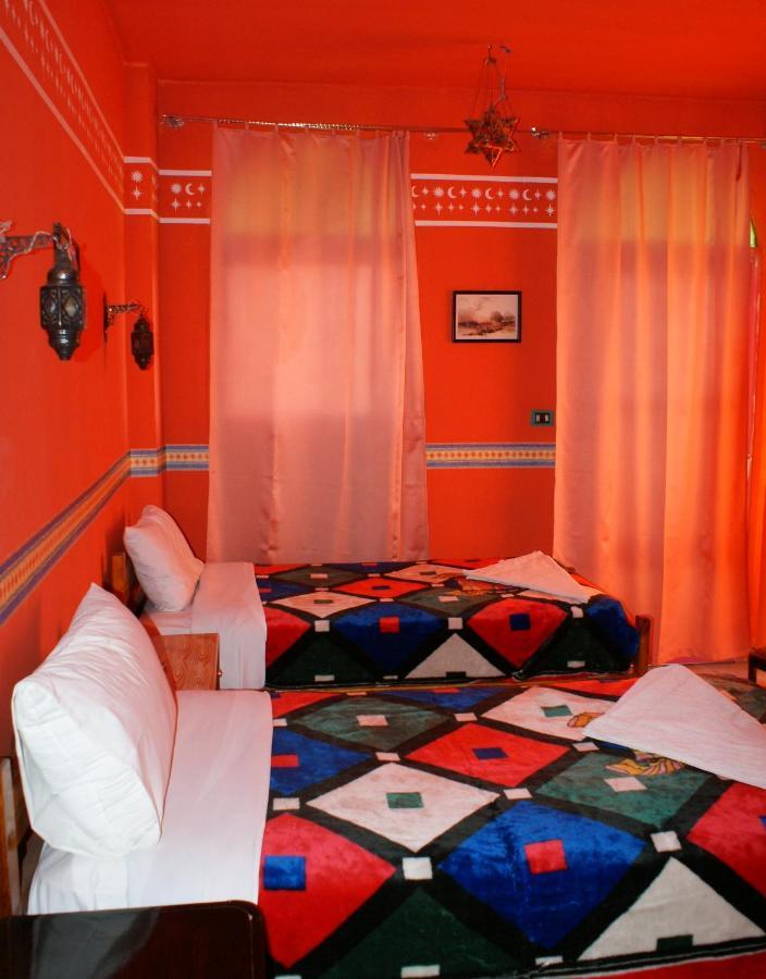 Ramsess Hostel Luxor Rum bild