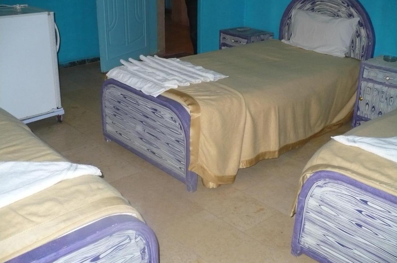 Ramsess Hostel Luxor Rum bild